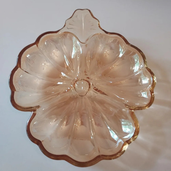 Vintage Jeanette Marigold Carnival Glass 3 Leaf Clover - Picture 3 of 8
